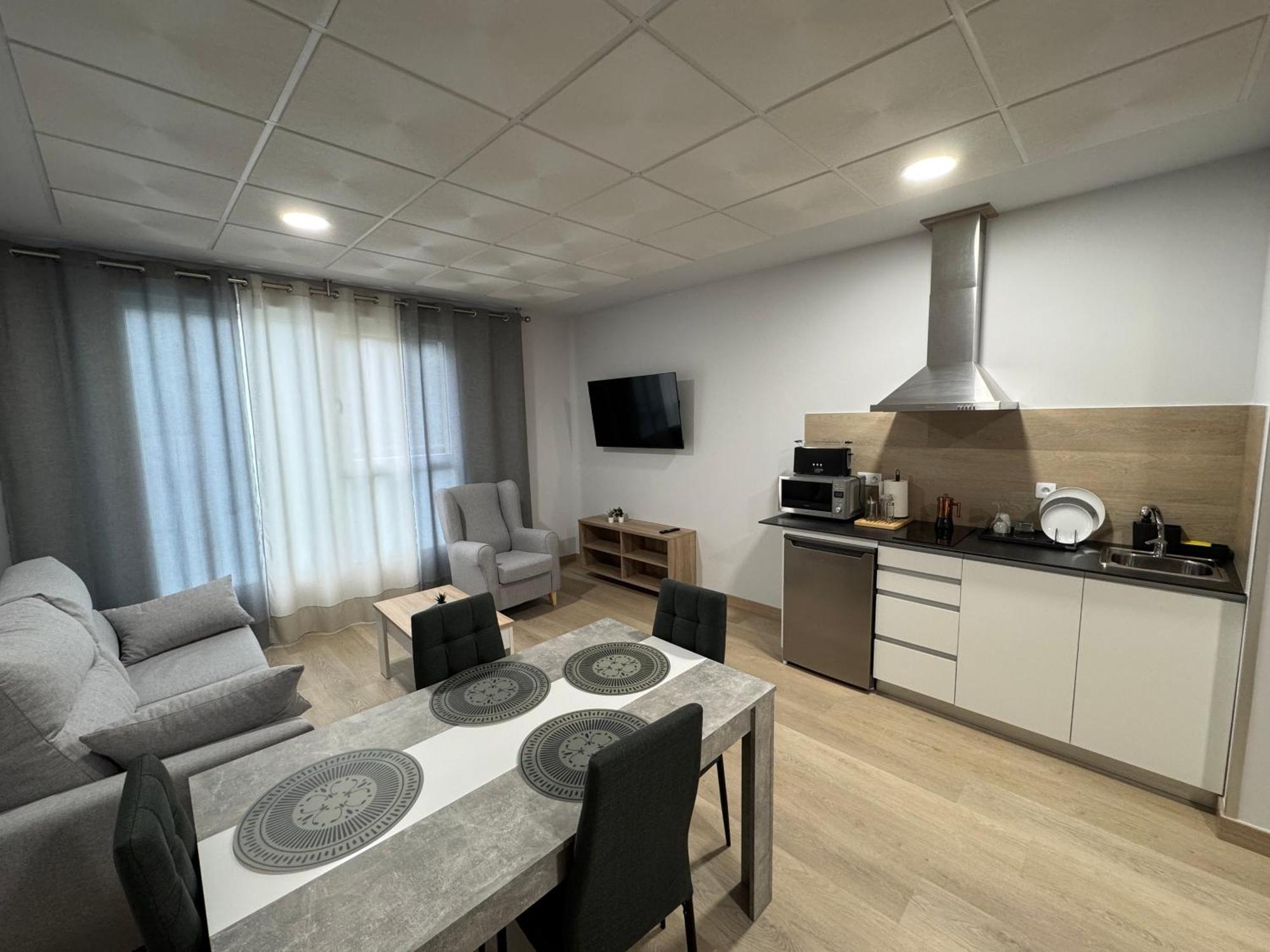 Apartamentos Turisticos Peregrin Palas Palas de Rei المظهر الخارجي الصورة