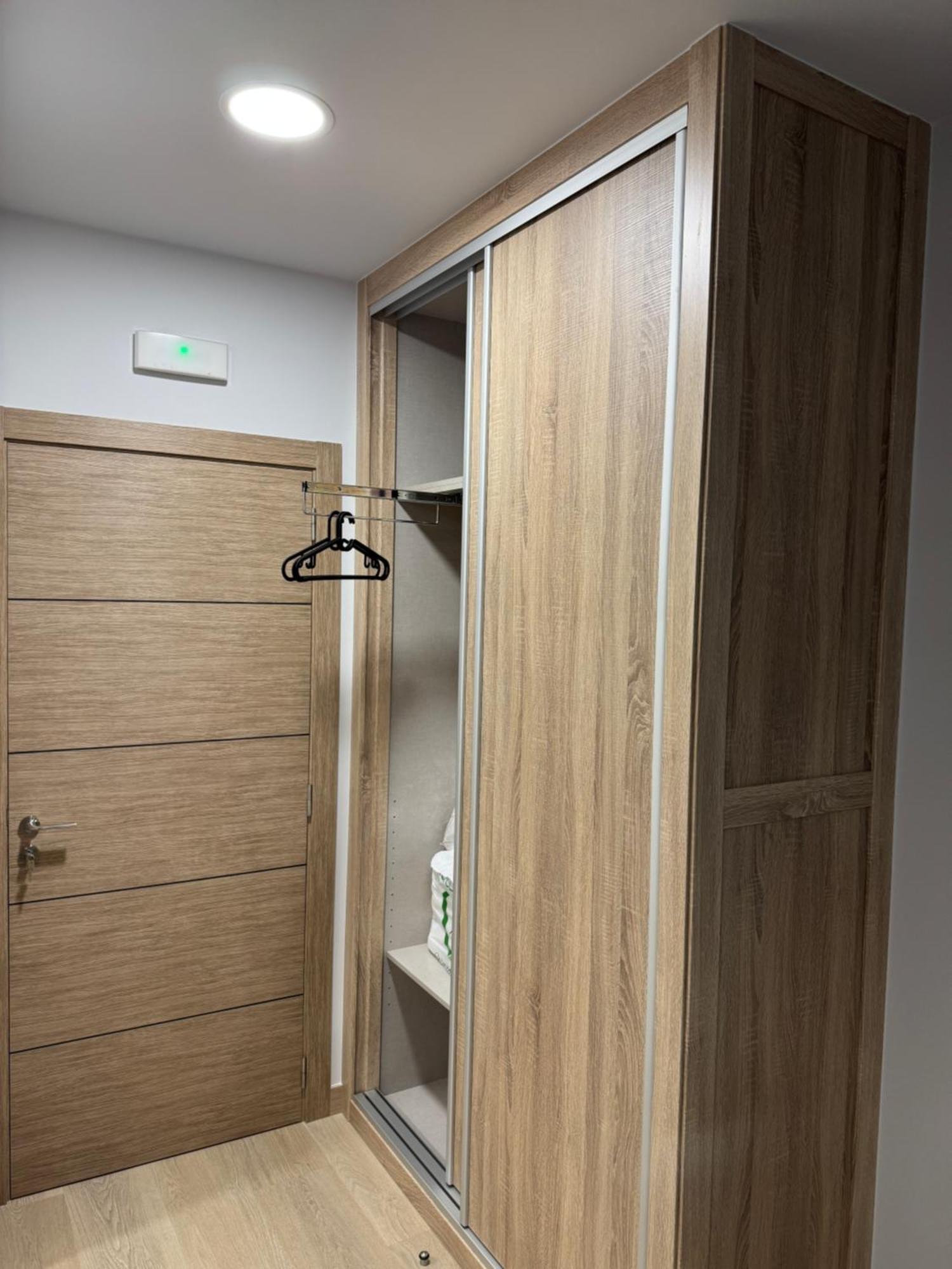 Apartamentos Turisticos Peregrin Palas Palas de Rei المظهر الخارجي الصورة